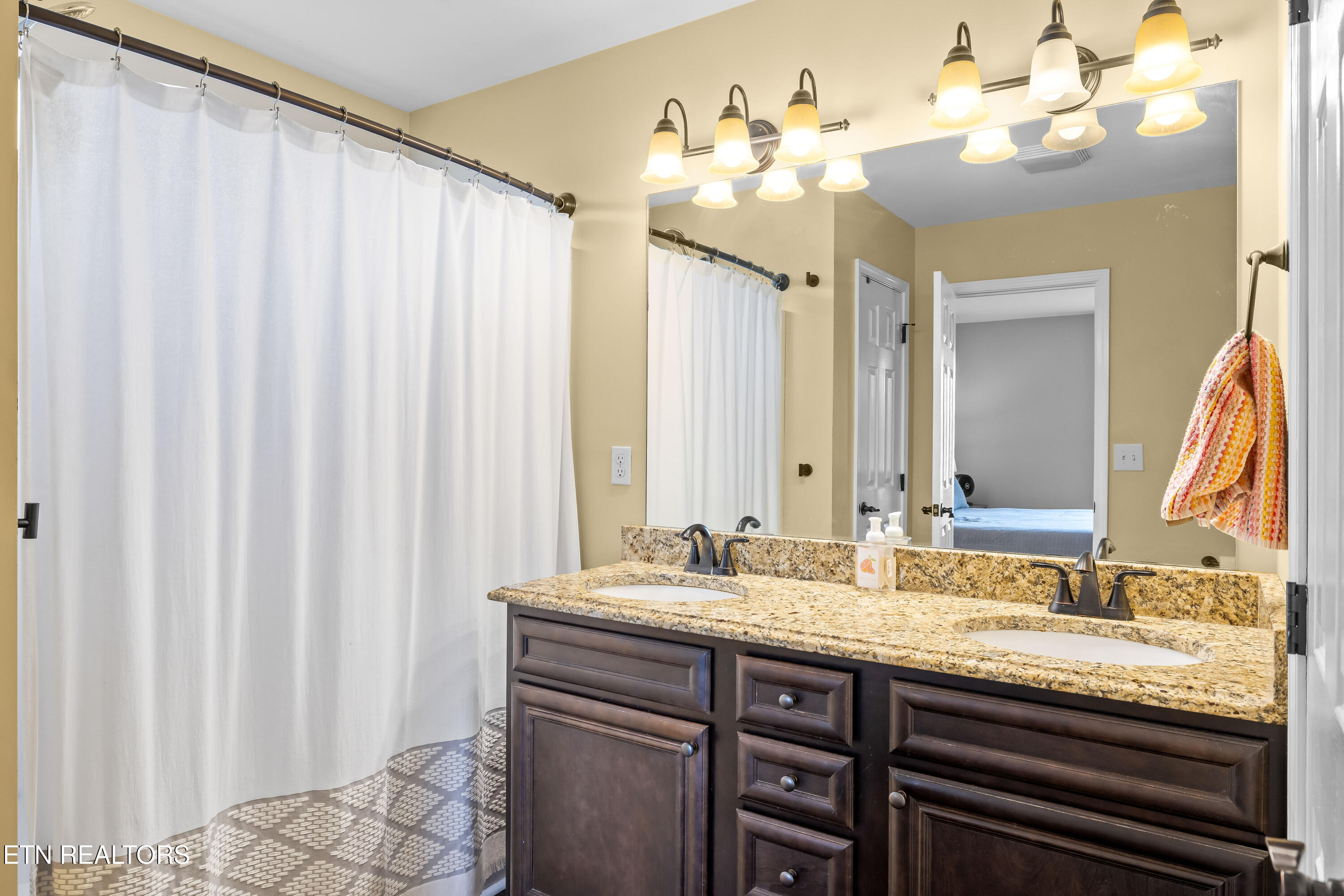 2476 Gibson Circle, Unit 1 Sevierville, TN 37876 - Photo 23 of 41 2476GibsonCir-26