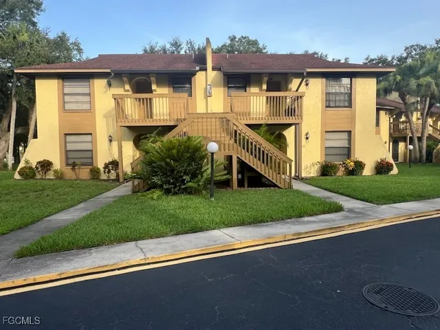 $1,250 | 2115 Golfside Village Drive, Lehigh Acres, FL 33936