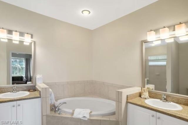 7935 Mahogany Run Lane, Unit 726 Naples, FL 34113 - Photo 10 of 24