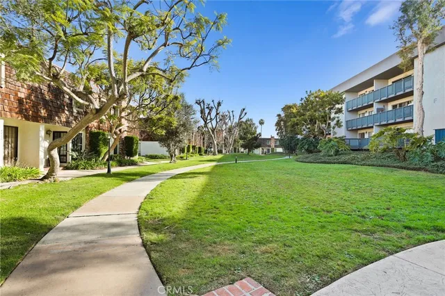 $4,000 | 4396 Sea Harbour Drive, Huntington Beach, CA 92649