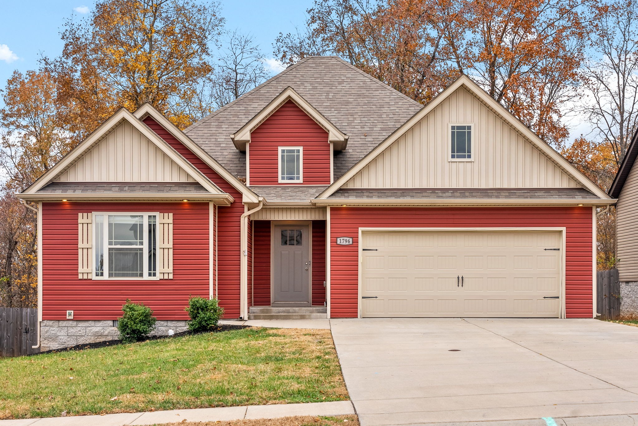1796 Rains Road Clarksville, TN 37042 - Photo 2 of 29 Gallery Image 2