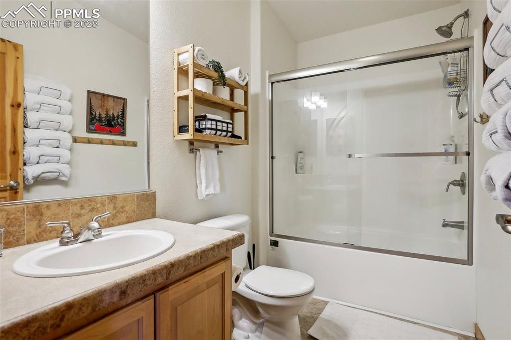 738 Rangeview Road Divide, CO 80814 - Photo 21 of 33