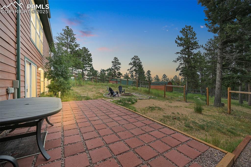 738 Rangeview Road Divide, CO 80814 - Photo 28 of 33