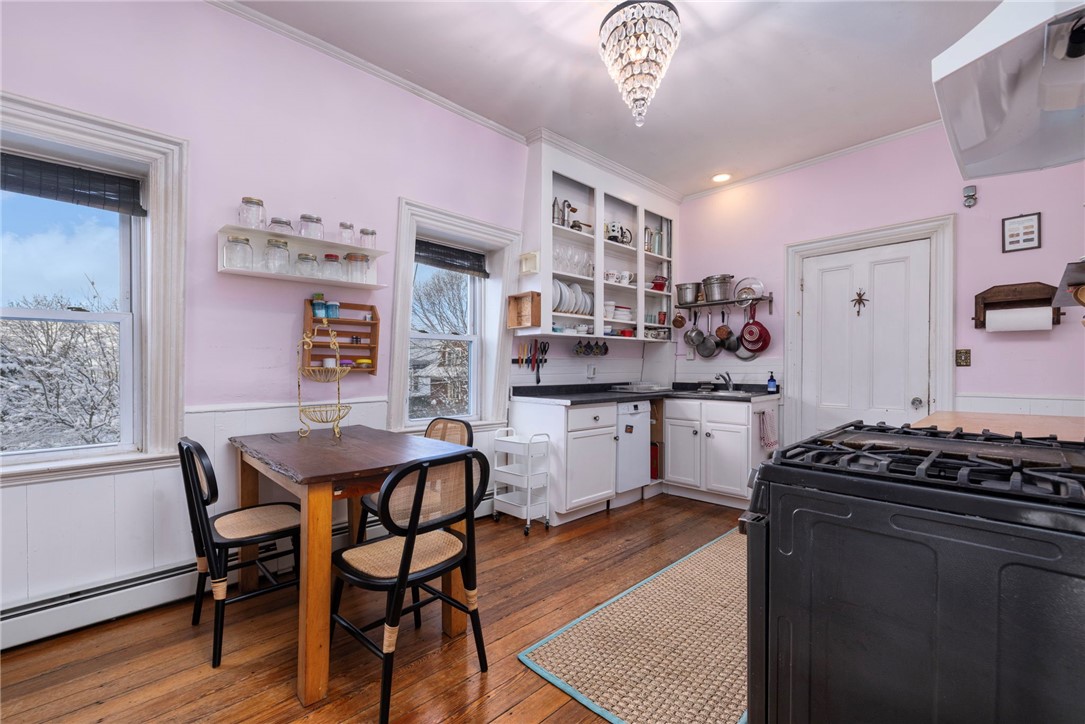 56 Ivy Street Providence, RI 02906 - Photo 27 of 41 Unit 3 kitchen