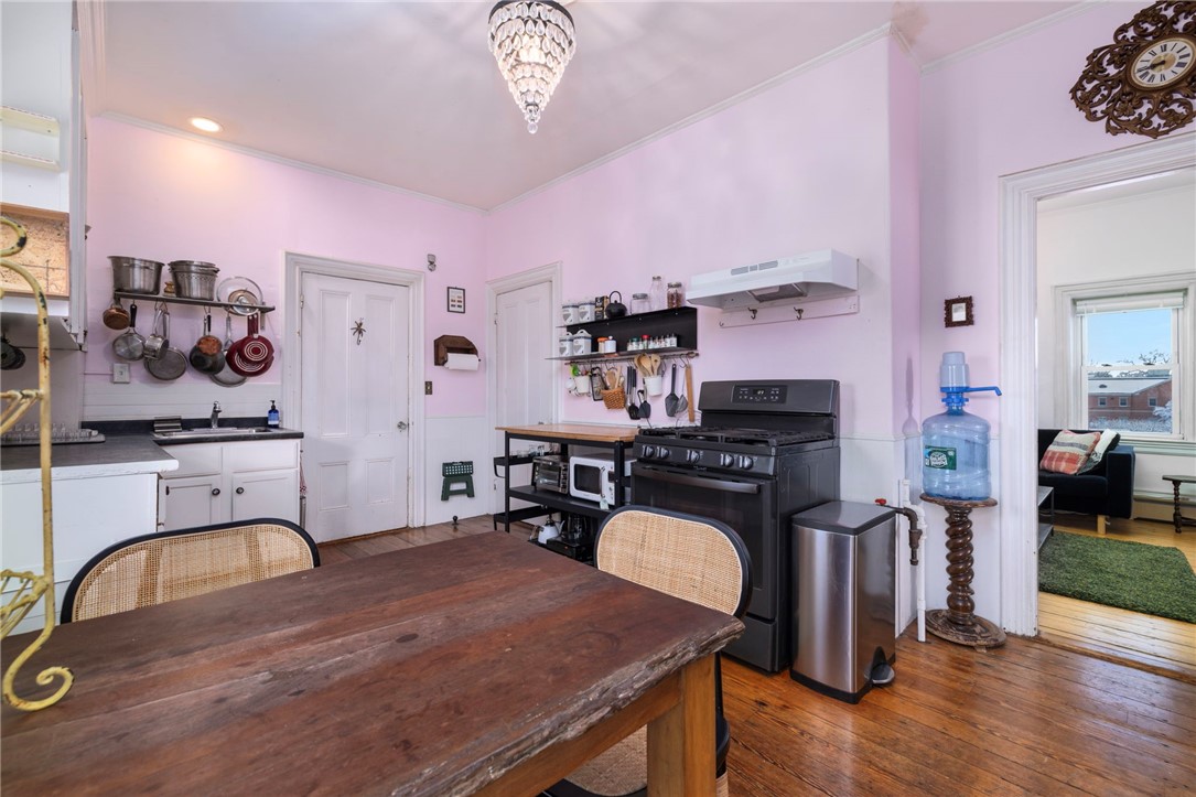 56 Ivy Street Providence, RI 02906 - Photo 28 of 41 Unit 3 kitchen