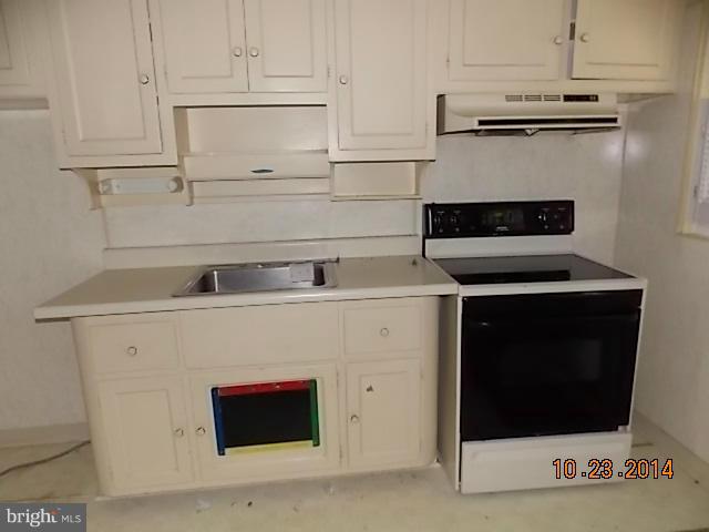 56 Burkleigh Road Baltimore, MD 21286 - Photo 7 of 18 Kitchen