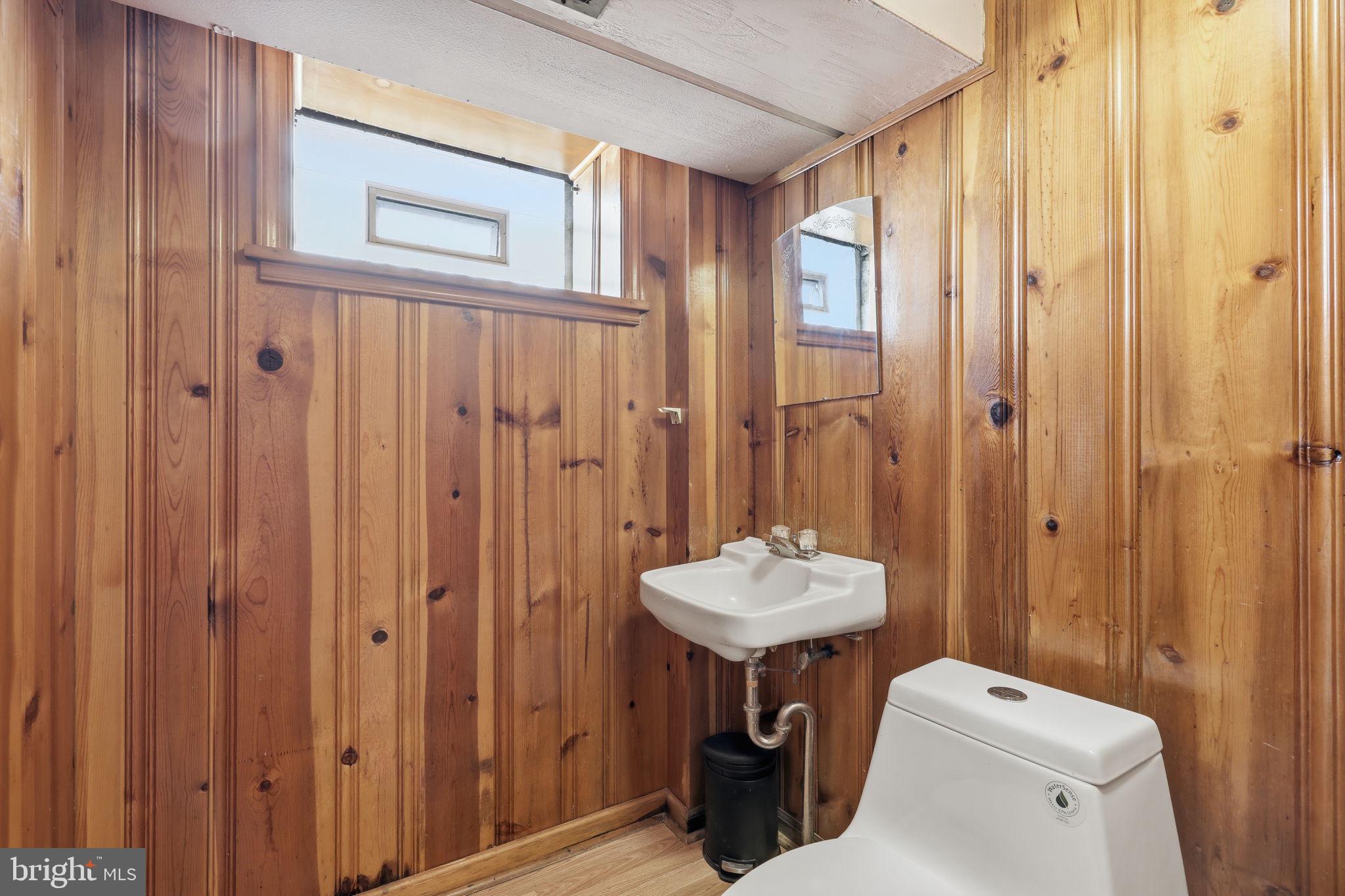 3908 Pearson Avenue Philadelphia, PA 19114 - Photo 25 of 30 a bathroom with a sink toilet and shower