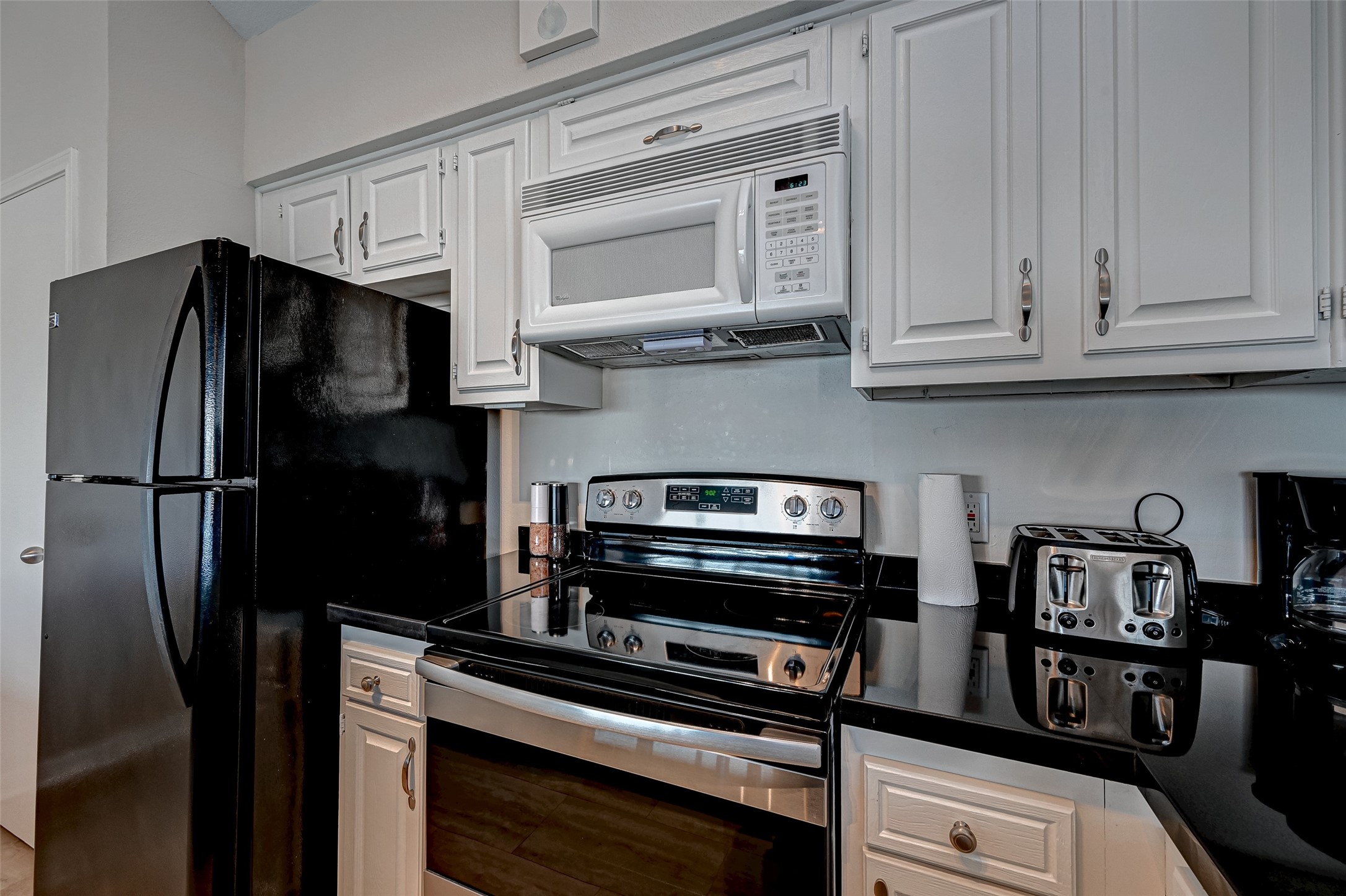 88 Lakeview Village Conroe, TX 77356 - Photo 11 of 32