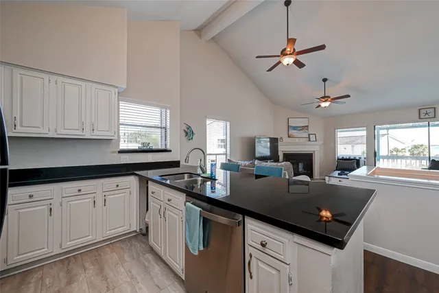 $289,000 | 88 Lakeview Village, Conroe, TX 77356