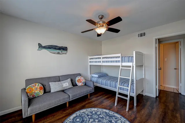 $289,000 | 88 Lakeview Village, Conroe, TX 77356