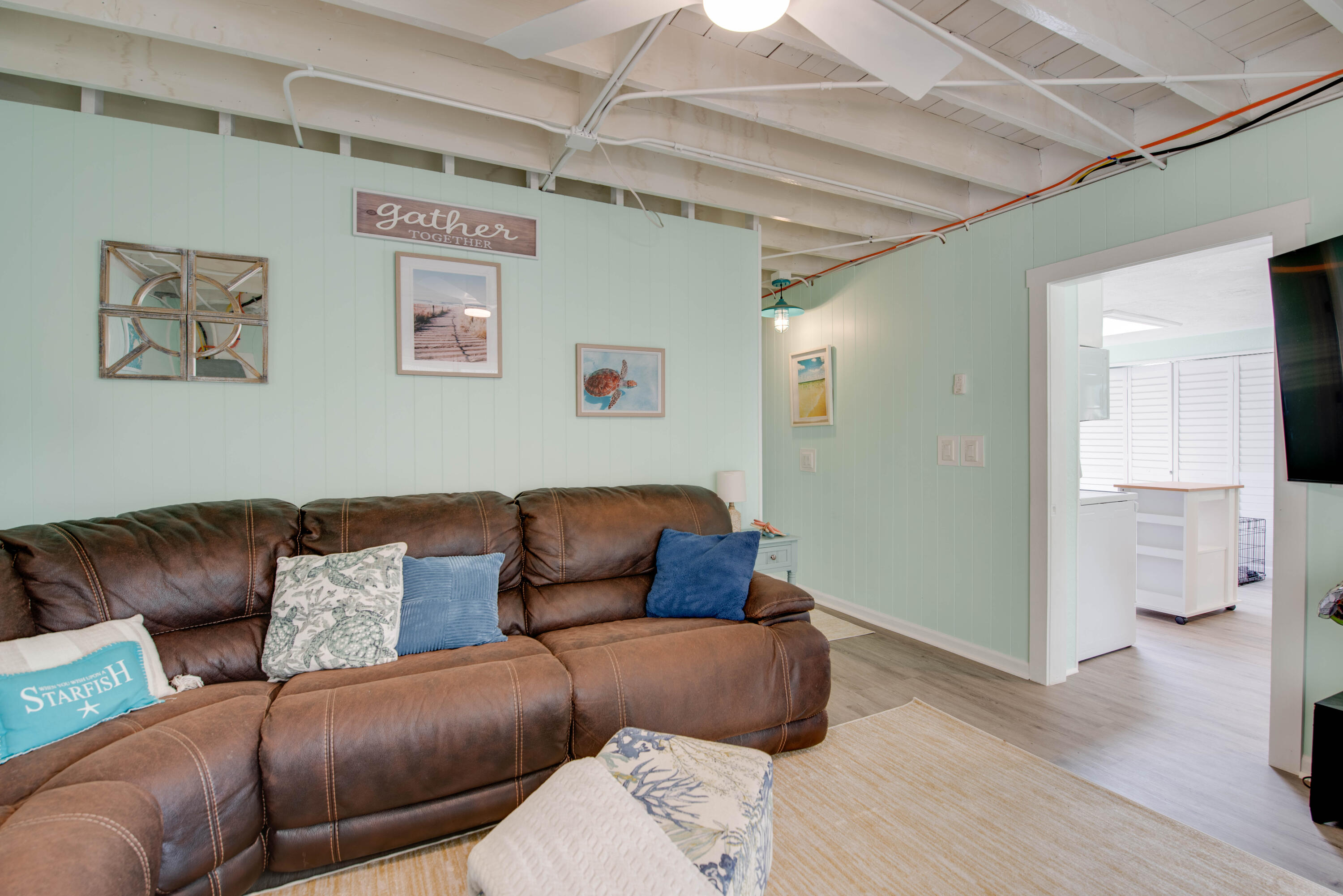 31541 Ave A Big Pine Key, FL 33043 - Photo 14 of 35 a living room with furniture and a couch