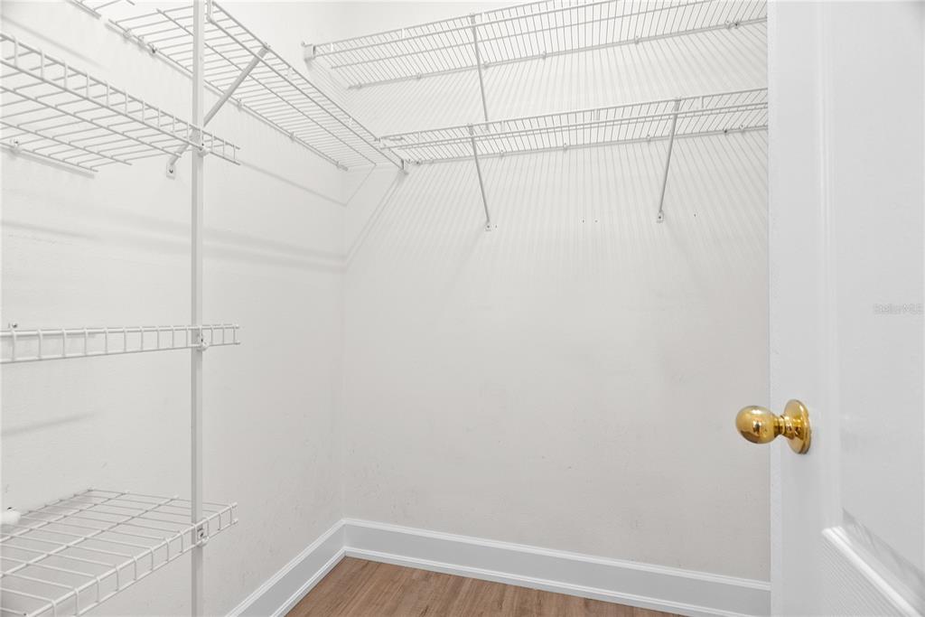 5012 Mirror Ridge Court Lutz, FL 33558 - Photo 31 of 44