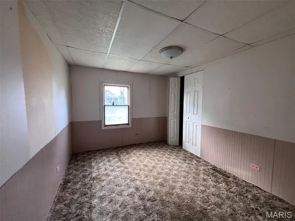 $75,000 | 256 North 2nd Street, Livingston, IL 62058