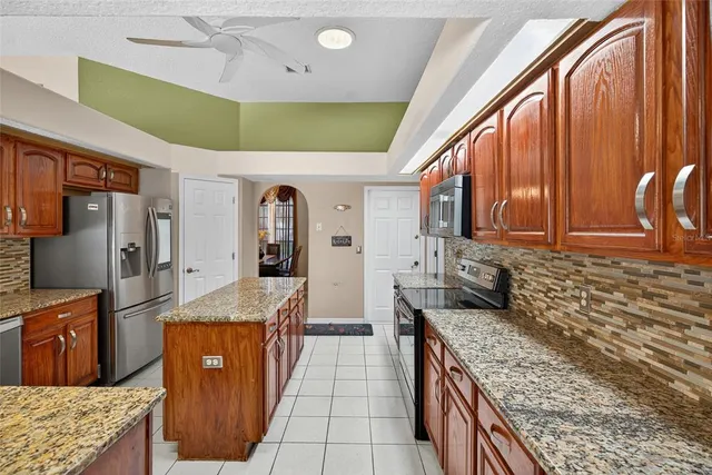 $449,990 | 937 Cumberland Circle, Minneola, FL 34715