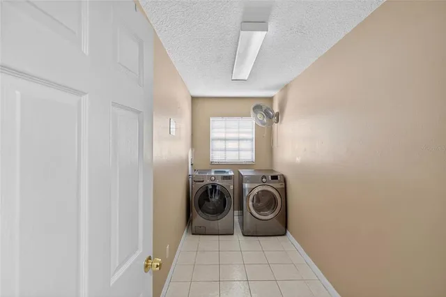 $449,990 | 937 Cumberland Circle, Minneola, FL 34715