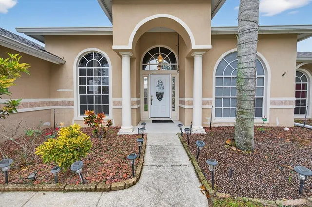 $449,990 | 937 Cumberland Circle, Minneola, FL 34715