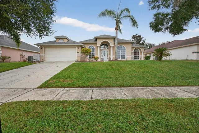$449,990 | 937 Cumberland Circle, Minneola, FL 34715