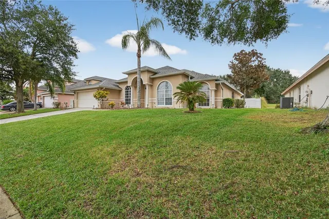 $449,990 | 937 Cumberland Circle, Minneola, FL 34715
