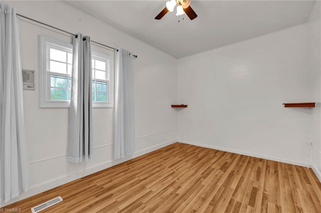 194 Old Farm Road Thomasville, NC 27360 - Photo 36 of 49 Gallery Image 36