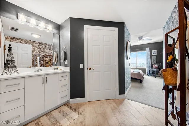 $599,900 | 2745 First Street, Unit 1602, Fort Myers, FL 33916