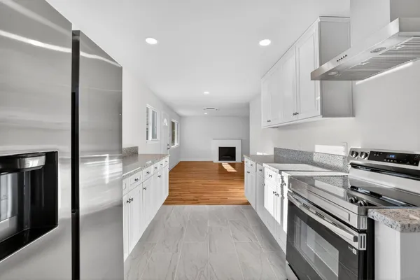 $459,999 | 5250 Emerson Road, Sacramento, CA 95820