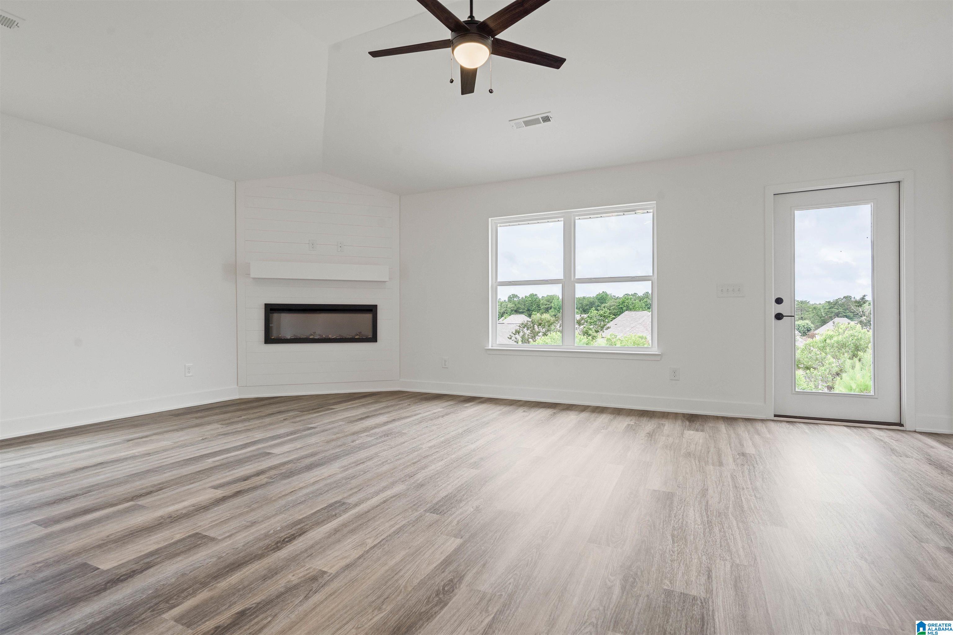 2012 Turquoise Lane Calera, AL 35040 - Photo 7 of 30