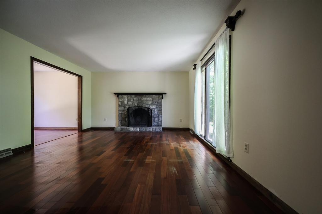 428 Michael Sears Road Belchertown, MA 01007 - Photo 10 of 30