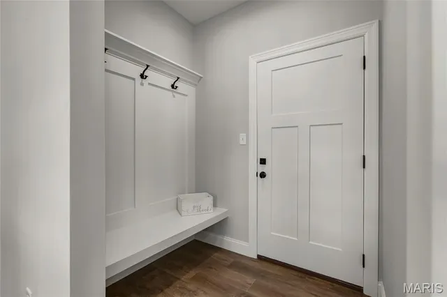 $679,900 | 9239 Merritt Avenue, Rock Hill, MO 63144