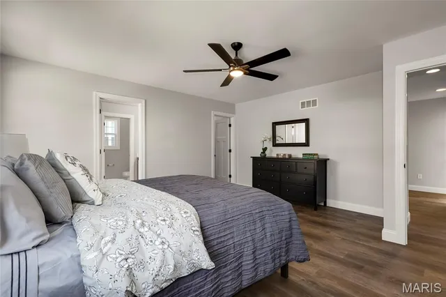 $679,900 | 9239 Merritt Avenue, Rock Hill, MO 63144