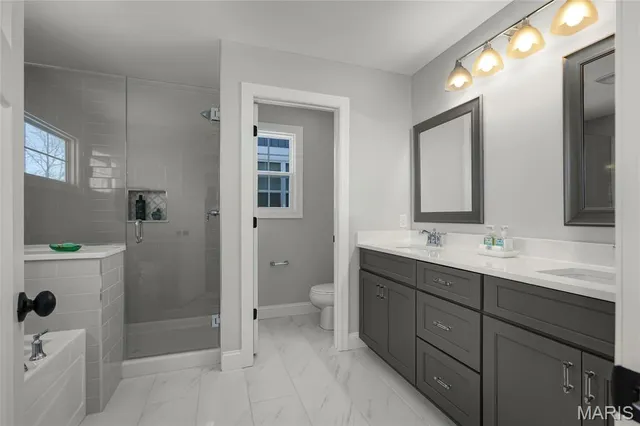 $679,900 | 9239 Merritt Avenue, Rock Hill, MO 63144