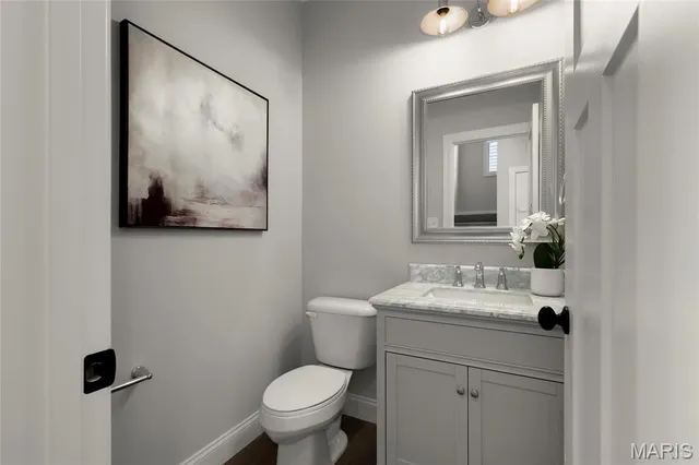 $679,900 | 9239 Merritt Avenue, Rock Hill, MO 63144