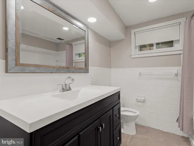 $4,000 | 12516 Two Farm Drive, Silver Spring, MD 20904