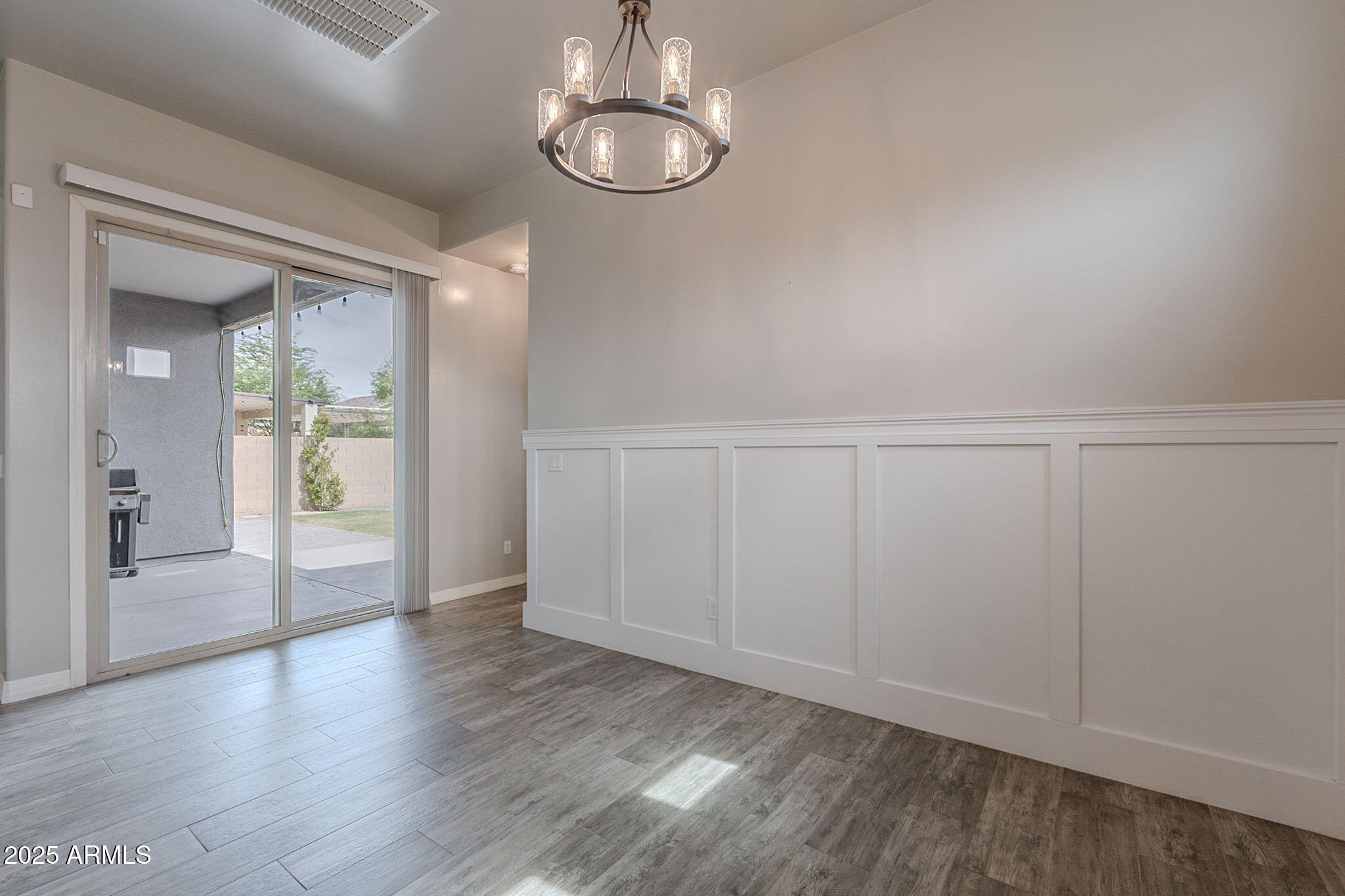 809 West Coles Road Phoenix, AZ 85041 - Photo 9 of 22 Gallery Image 9