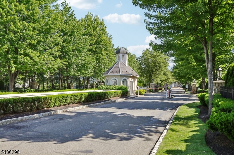 9104 Ravenscroft Road Clifton, NJ 07013 - Photo 49 of 50