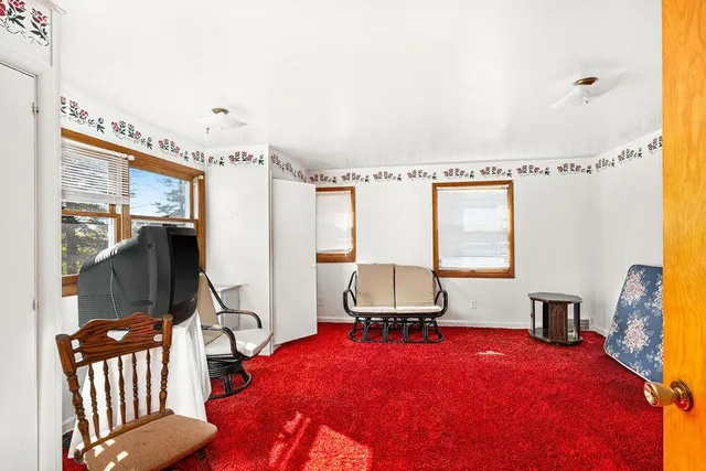 $450,000 | 4892 Highway 61, Silver Bay, MN 55614