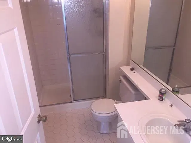 $2,200 | 72 Joyner Court, Lawrence Township, NJ 08648