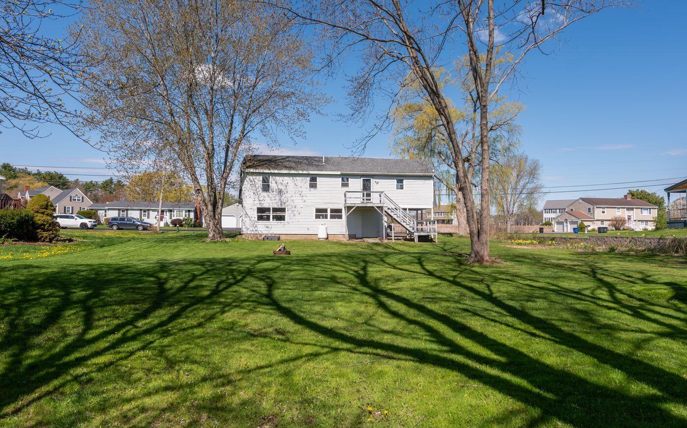 28 Orchard Farm Road York, ME 03909 - Photo 4 of 14 W4-ME3005-28 Orchard Farm York-31