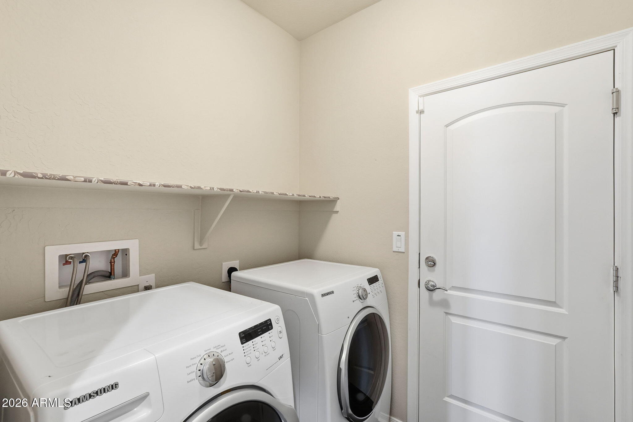 1649 West Desperado Way Phoenix, AZ 85085 - Photo 27 of 59 Laundry