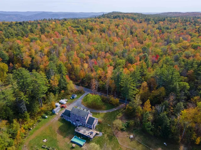 $997,000 | 320 Old Bow Road, Weathersfield, VT 05156