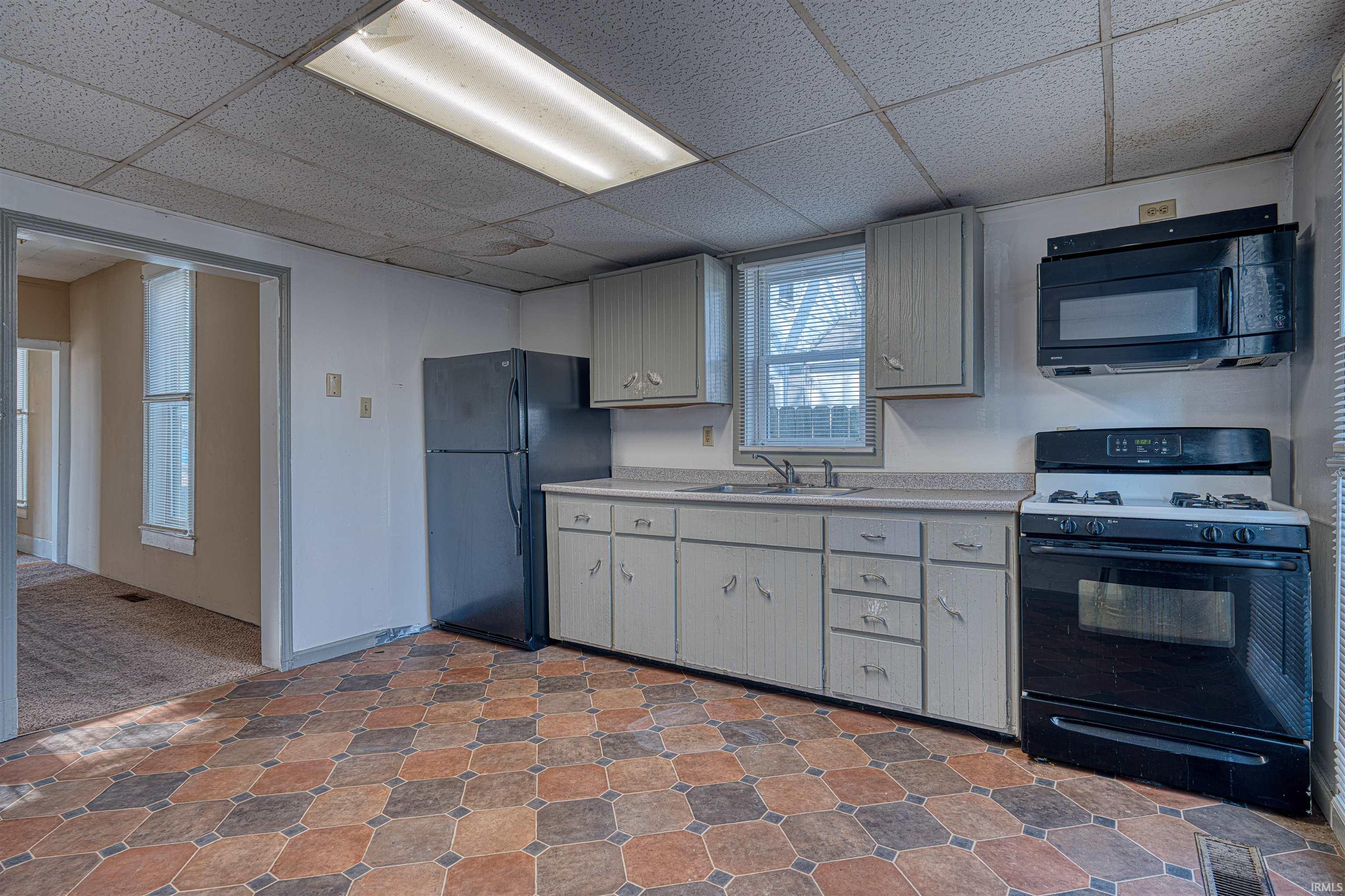 910 Mulberry Street Mount Vernon, IN 47620 - Photo 14 of 19