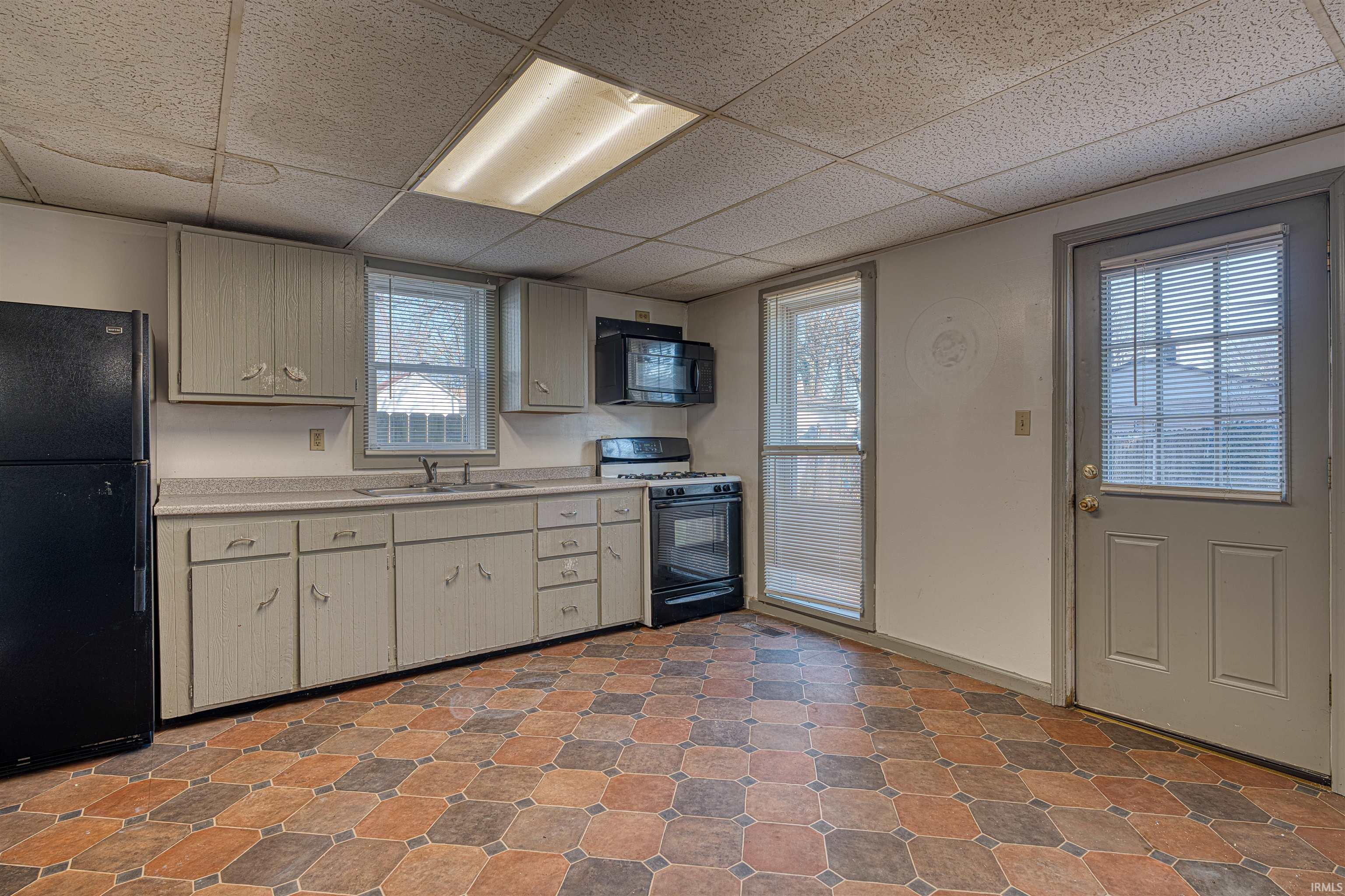 910 Mulberry Street Mount Vernon, IN 47620 - Photo 15 of 19