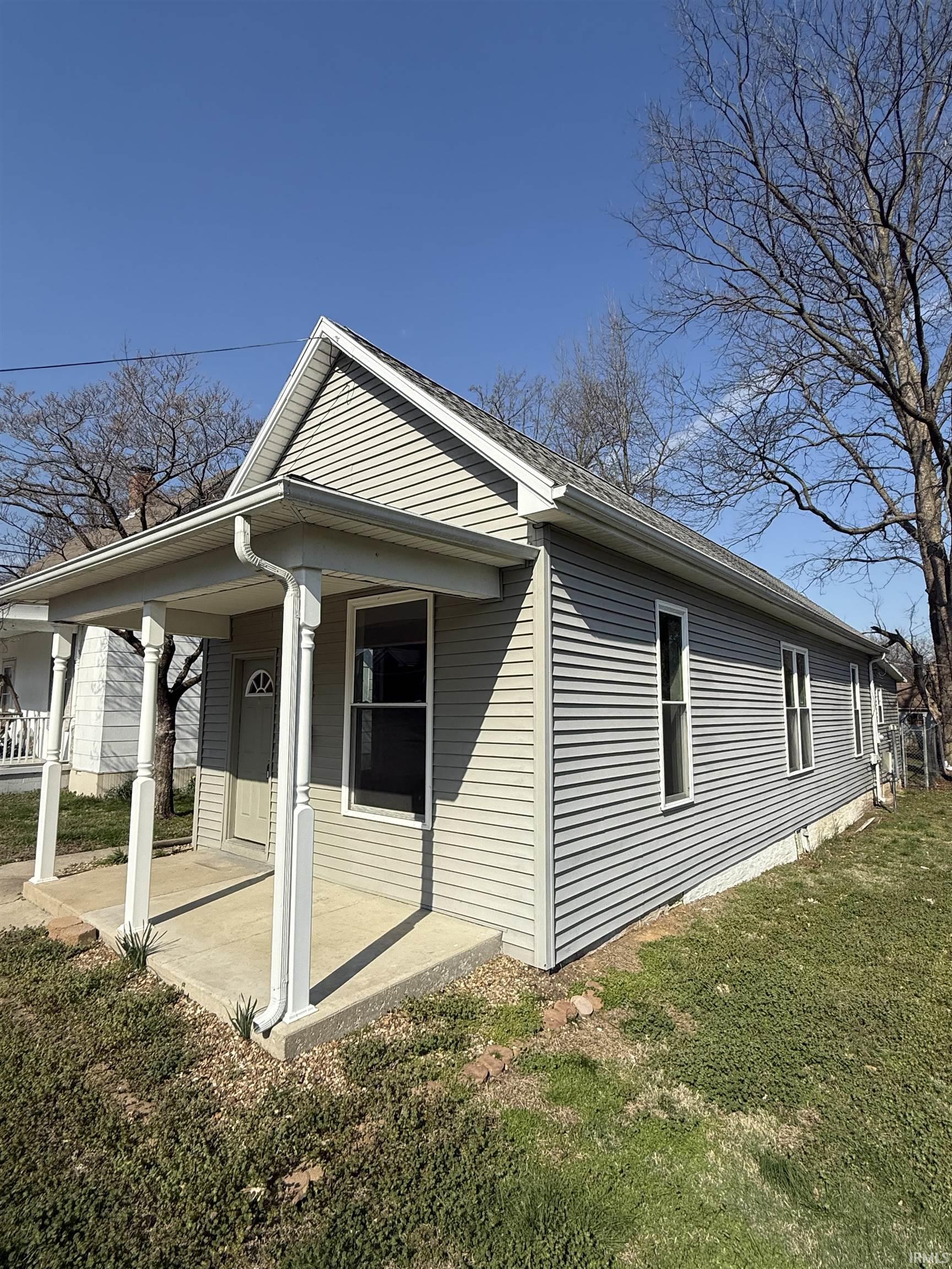 910 Mulberry Street Mount Vernon, IN 47620 - Photo 4 of 24