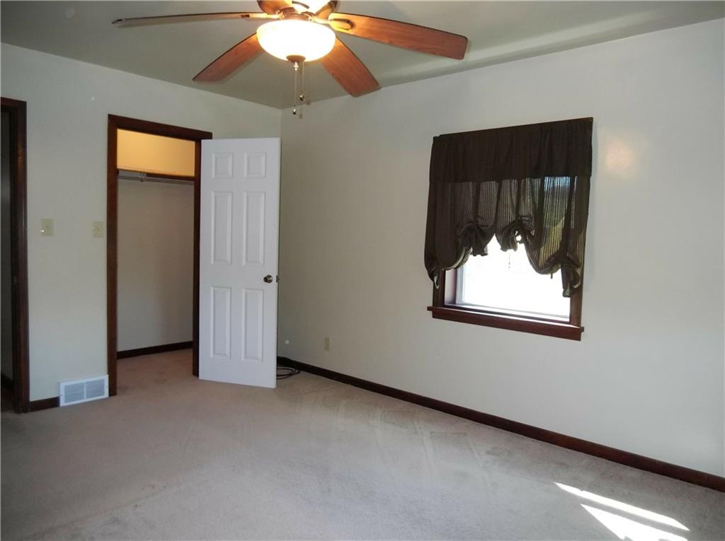 108 Grace Street McKees Rocks, PA 15136 - Photo 14 of 25