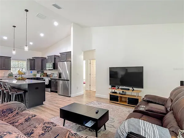 $359,900 | 15062 Mt Ivy Road, Weeki Wachee, FL 34614
