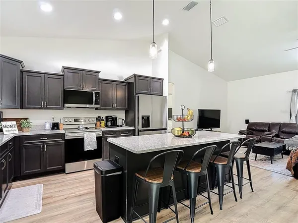 $359,900 | 15062 Mt Ivy Road, Weeki Wachee, FL 34614