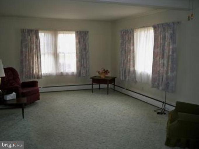 15703 Livingston Road Accokeek, MD 20607 - Photo 8 of 14 Living Room