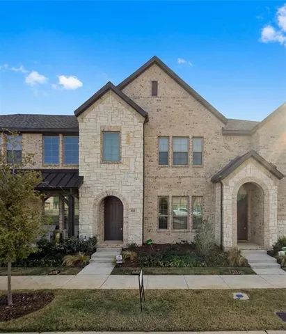 $2,495 | 424 4th Street, Argyle, TX 76226