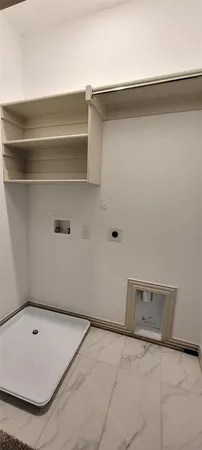 $2,495 | 424 4th Street, Argyle, TX 76226