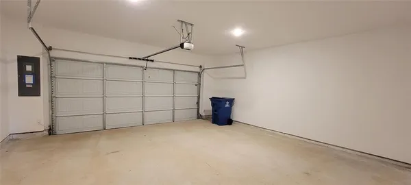 $2,495 | 424 4th Street, Argyle, TX 76226