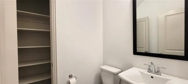 $2,495 | 424 4th Street, Argyle, TX 76226